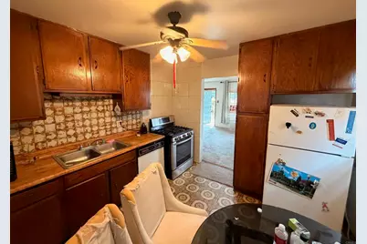 927 E Lincoln Street, Carson, CA 90745 - Photo 4
