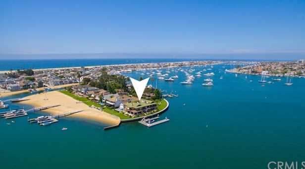 12 Bay Island Newport Beach Ca 92661 Mls Np17178354 Coldwell Newport Beach Ca 92661 12 Bay Island Photo 1