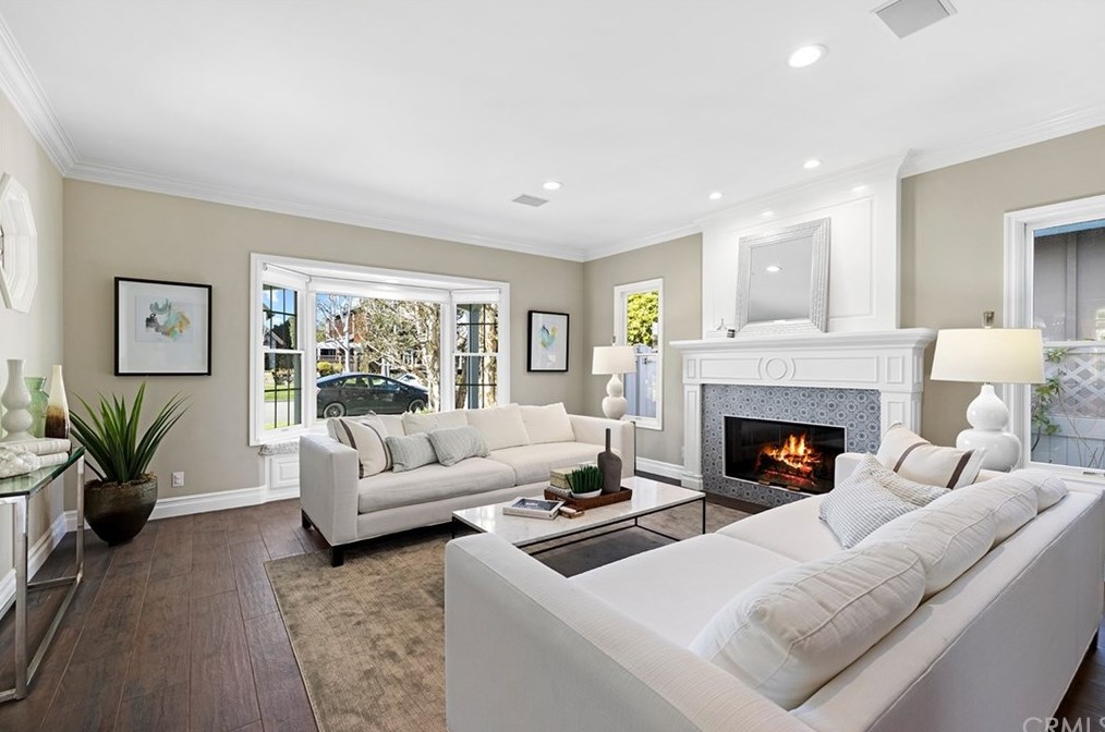 406 Aliso Ave, Newport Beach, CA 92663