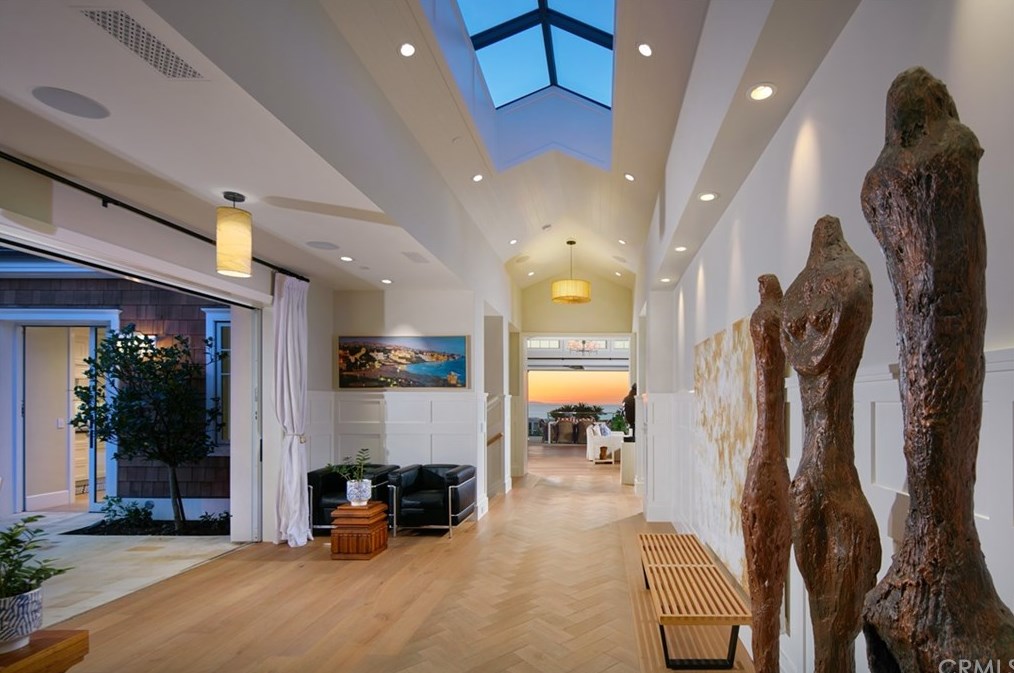 1 Coral Cove Way, Dana Point, CA 92629