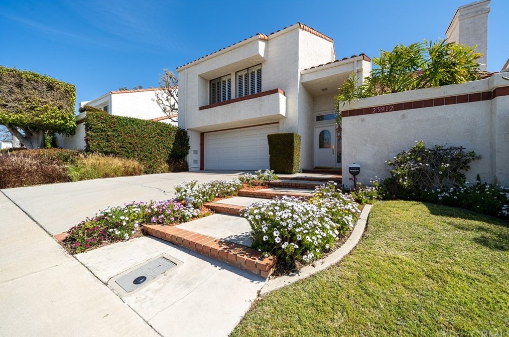 25912 Ernestine Ct, Laguna Beach, CA 92653-6202