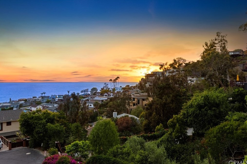 420 Ashton Dr, Laguna Beach, CA 92651-4122