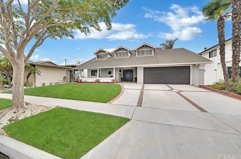 6282 Santa Ynez Dr, Huntington Beach, CA 92647-6150