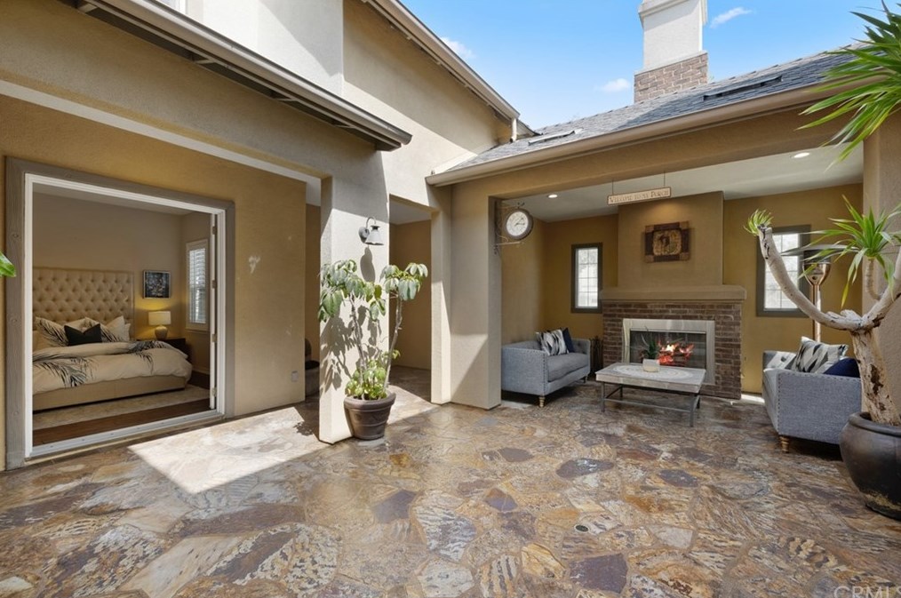 16611 Honeybee Dr, Tustin, CA 92782