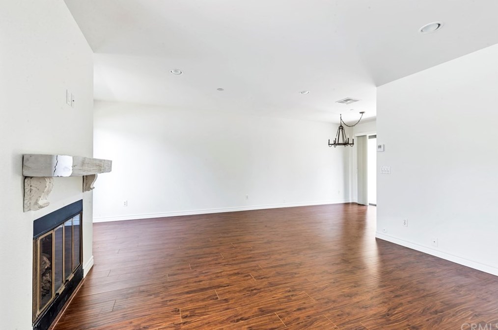 402 Harbor Woods Pl, Newport Beach, CA 92660