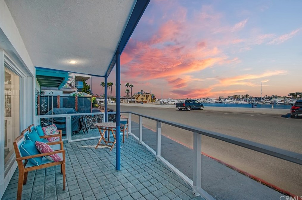 1807 W Bay Ave, Newport Beach, CA 92663