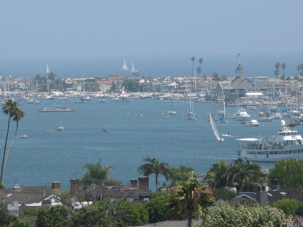 900 Kings Rd, Newport Beach, CA 92663
