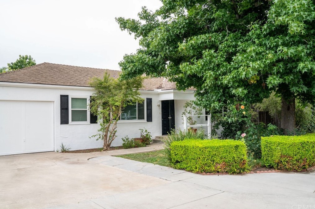 291 Monte Vista Ave, Costa Mesa, CA 92627-1391