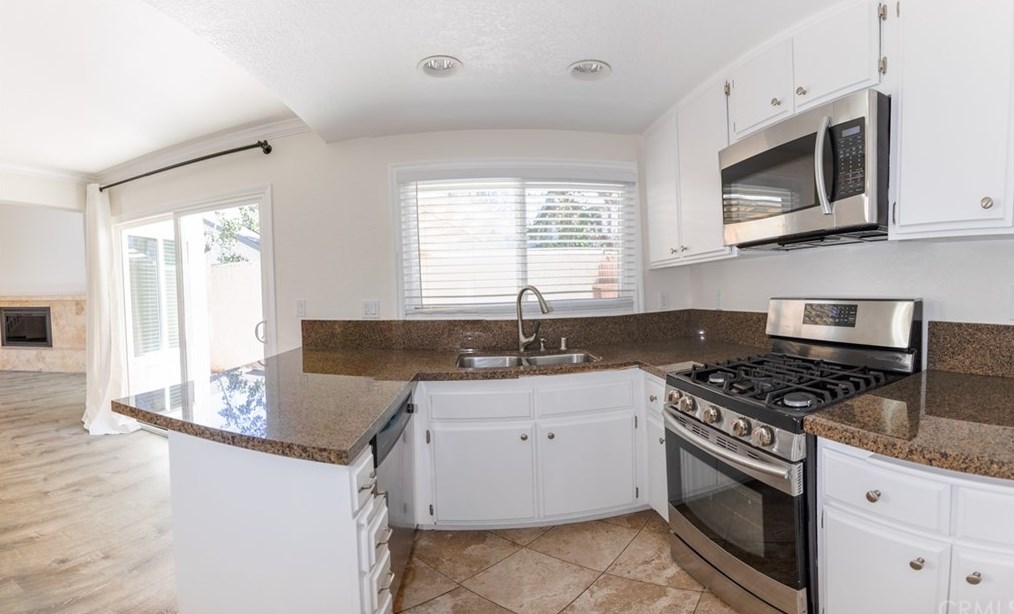 2184 Canyon Dr #9j, Costa Mesa, CA 92627