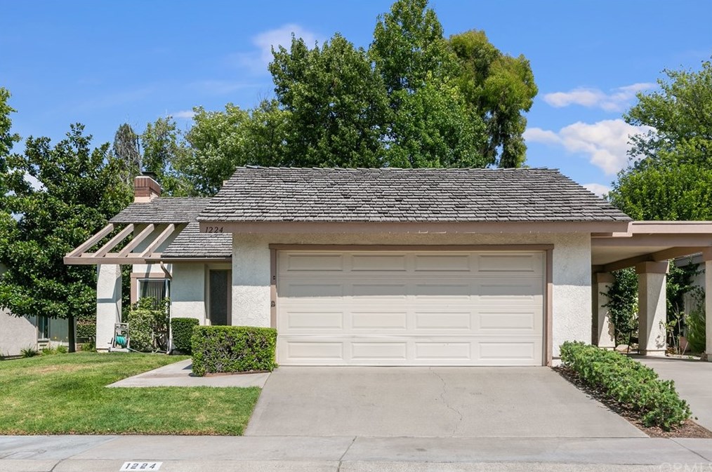 1224 Woodside Dr, Placentia, CA 92870