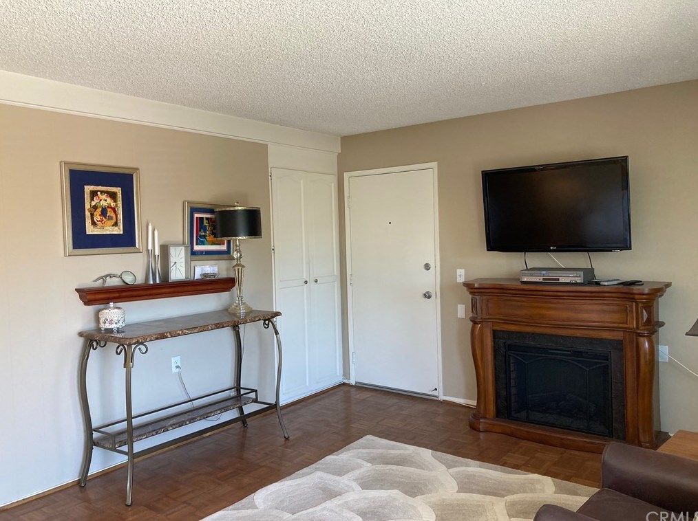 864 Ronda Mendoza, Laguna Beach, CA 92637-5950
