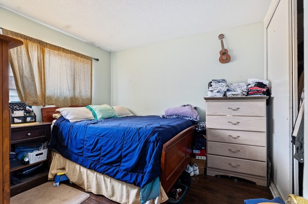 1971 Wallace Ave, Costa Mesa CA  92627-6255 exterior
