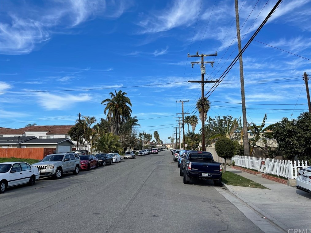 2035 Harbor Blvd, Costa Mesa, CA 92627-2630