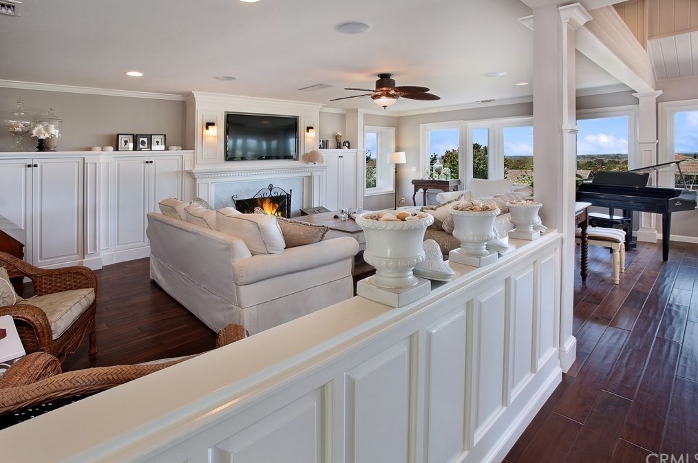 2633 Buckeye St, Newport Beach, CA 92660