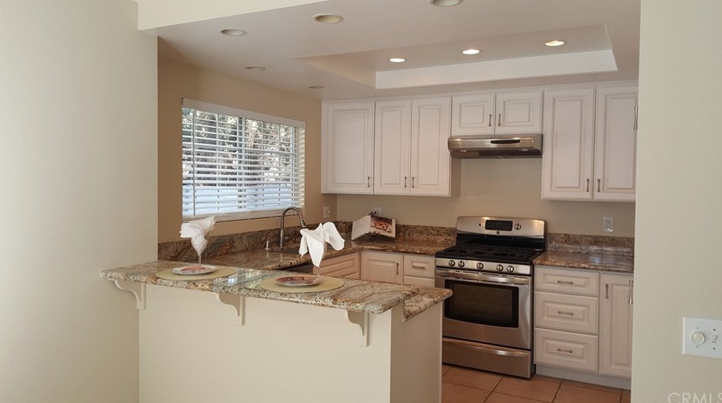 64 Woodleaf, Irvine, CA 92614