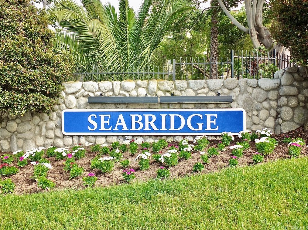 20331 Bluffside Cir, Huntington Beach, CA 92646-8524