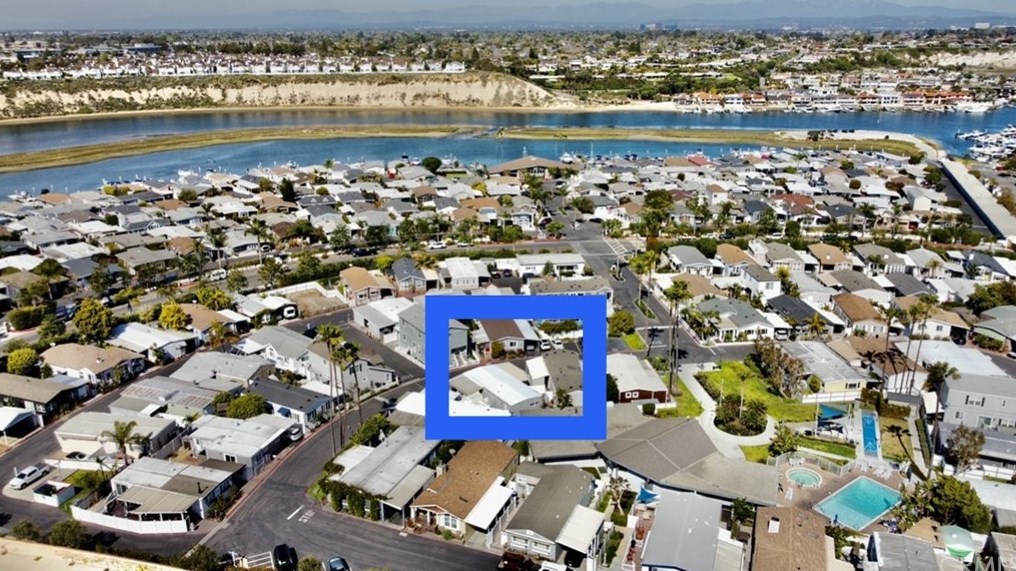 243 Lexington Cir, Newport Beach, CA 92660