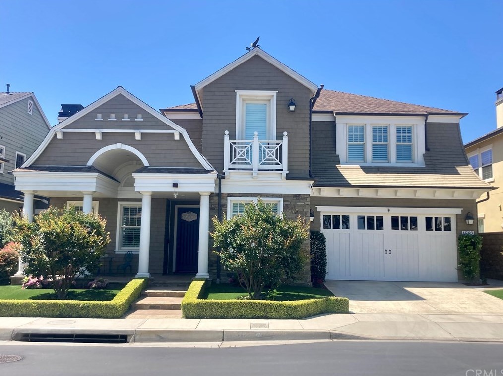 4582 Oceanridge Dr, Huntington Beach, CA 92649-6424