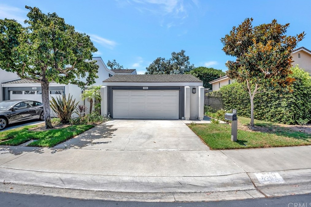 7202 Deep Harbor Dr, Huntington Beach CA  92648-3056 exterior