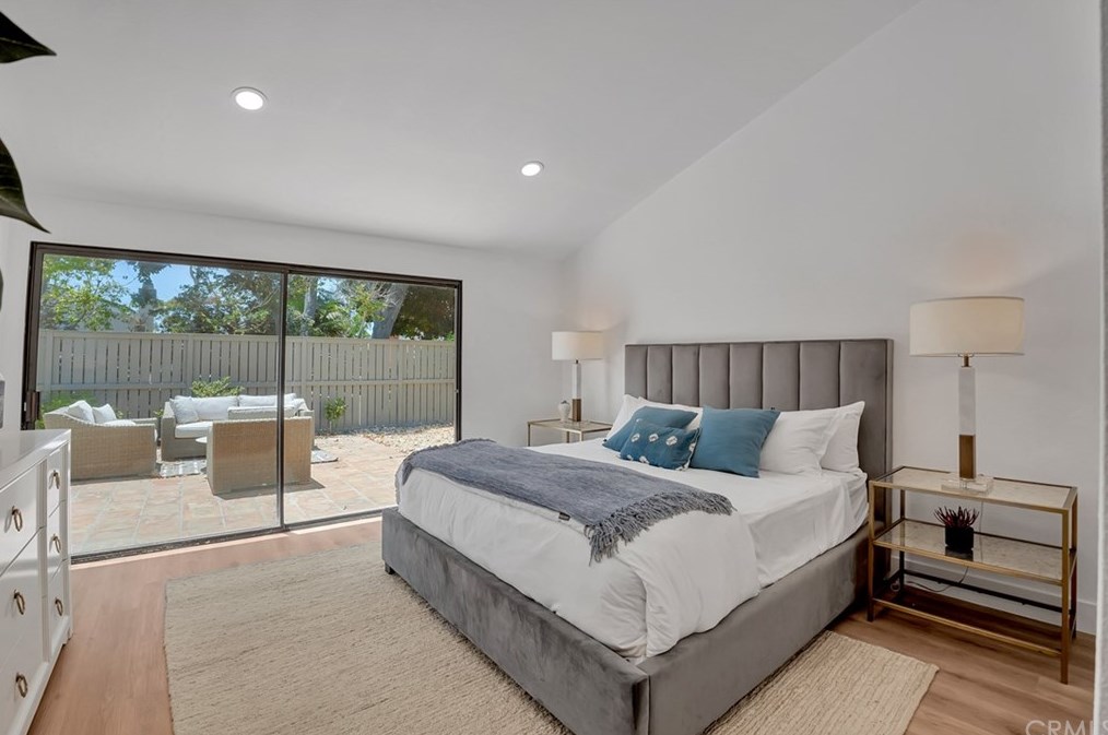7202 Deep Harbor Dr, Huntington Beach CA  92648-3056 exterior