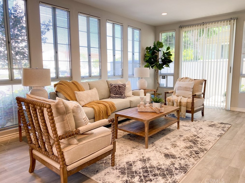 2101 E 15th St #5, Newport Beach, CA 92663