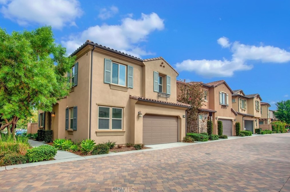 48 Clover, El Toro, CA 92630