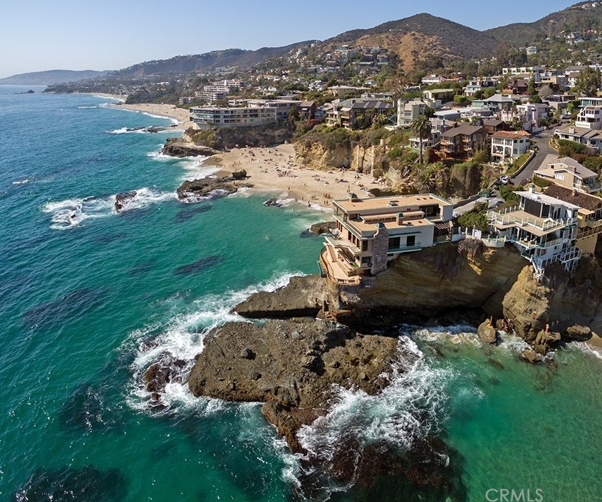 31721 Seacliff Dr, Laguna Beach, CA 92651-7001