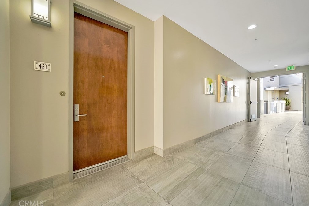 21 Gramercy, Irvine CA  92612-0008 exterior