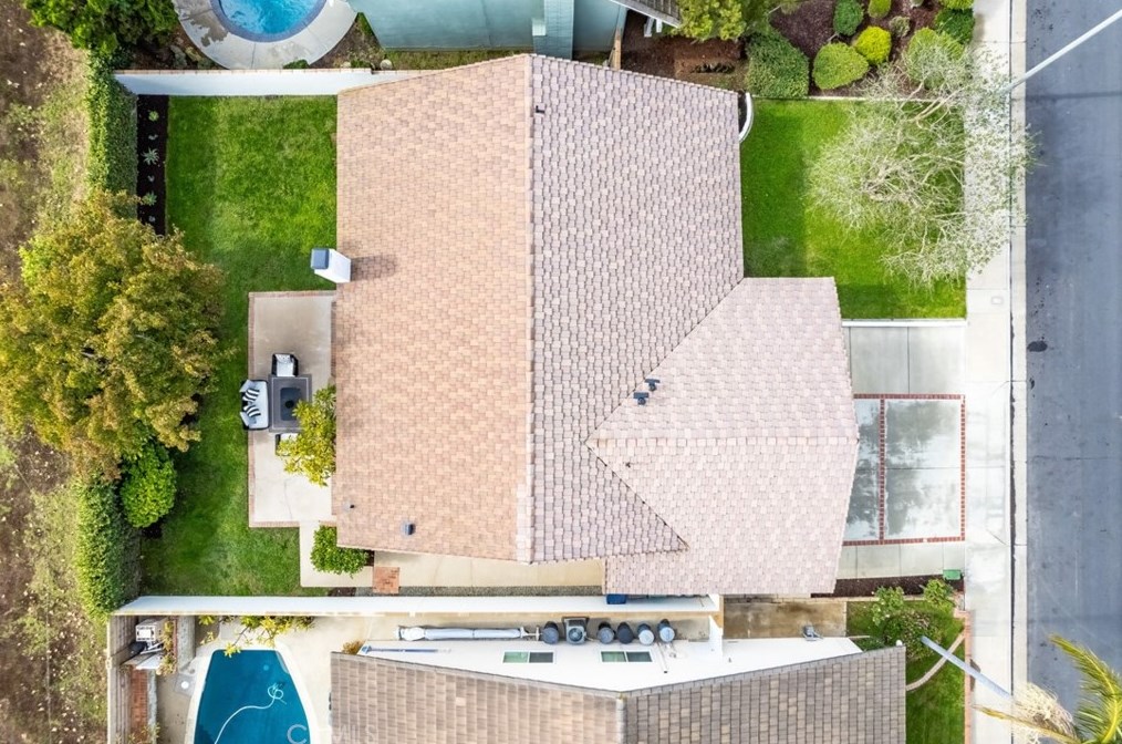 8662 Anchorage Dr, Huntington Beach CA  92646-3202 exterior