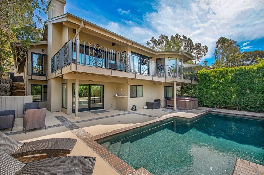 31811 E Nine Dr, Laguna Beach, CA 92677