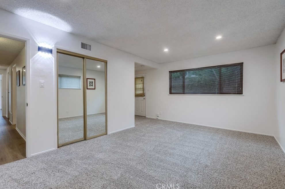 2967 Mindanao Dr, Costa Mesa CA  92626-3614 exterior