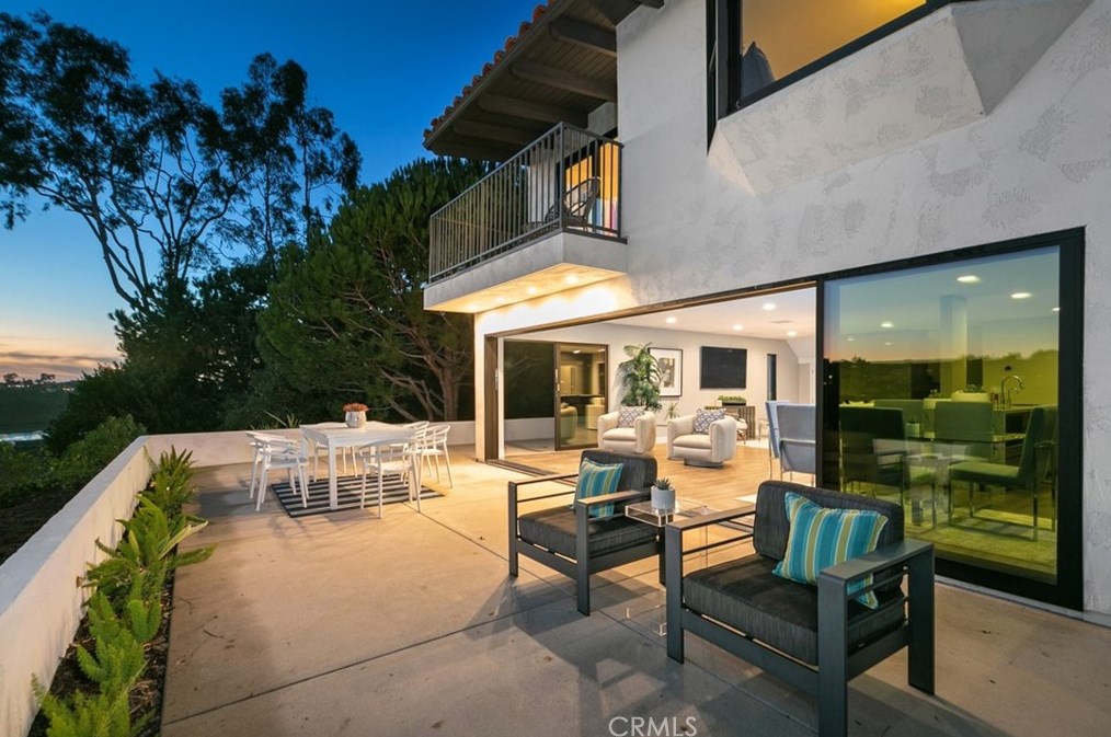 655 Vista Bonita, Newport Beach, CA 92660