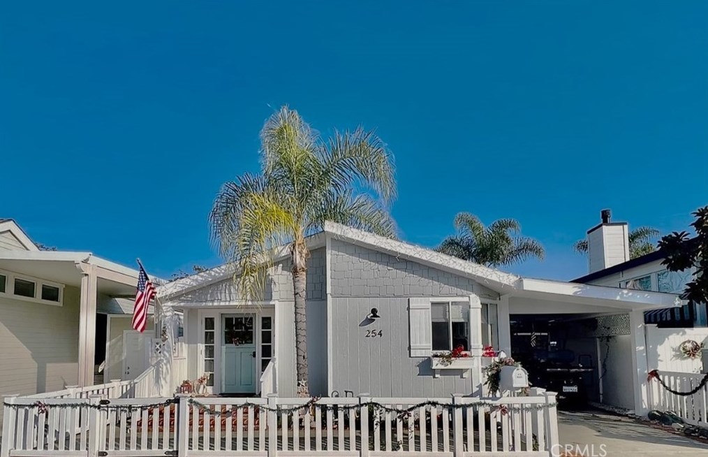 254 Mayflower Dr, Newport Beach, CA 92660