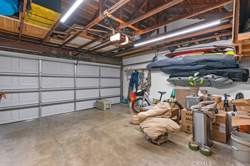 106 Yorktown Ln, Costa Mesa CA  92626-6549 exterior