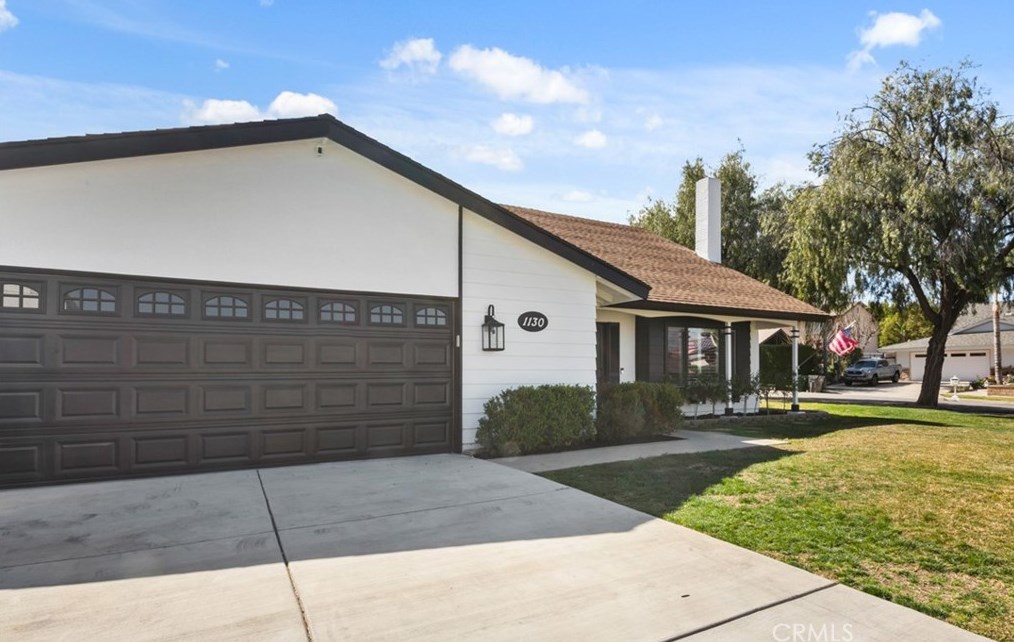 1130 Via Santiago, Corona, CA 92882-3949