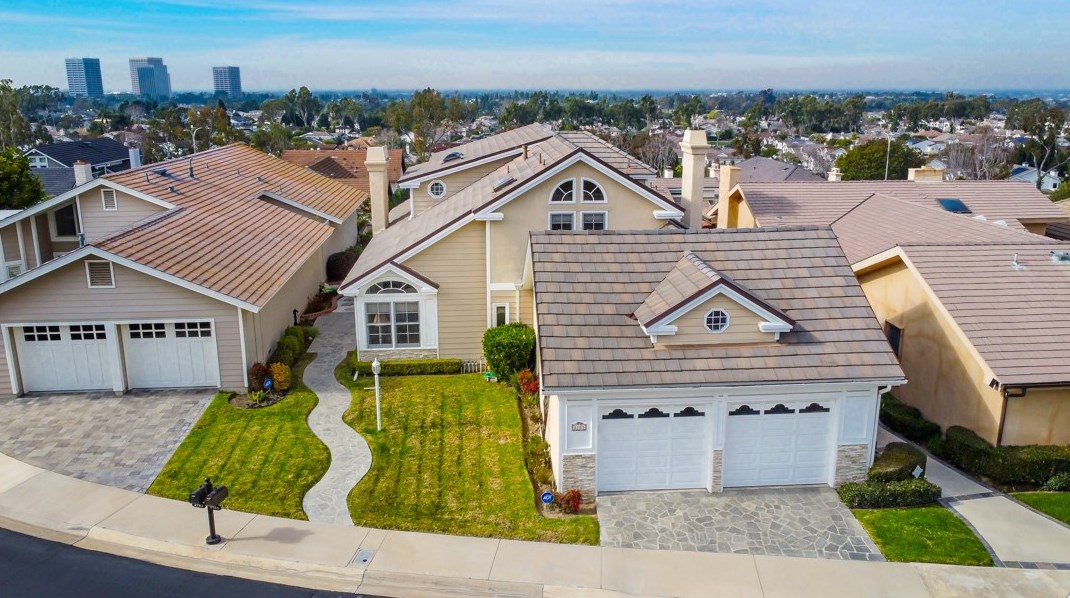 2105 Yacht Daphne, Newport Beach, CA 92660