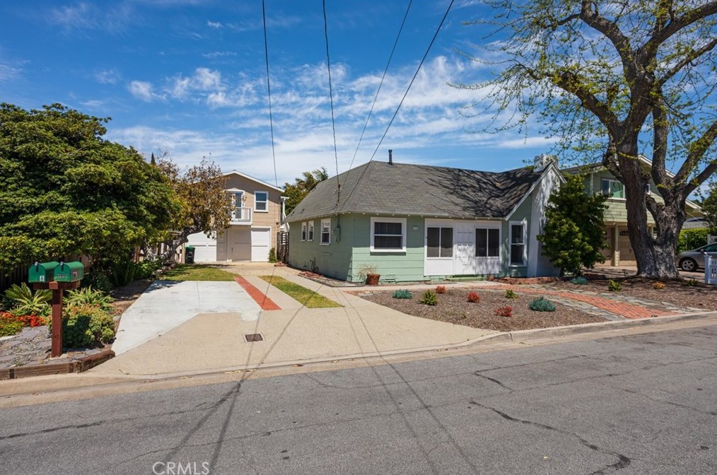 178 Virginia Pl, Costa Mesa CA  92627-1712 exterior