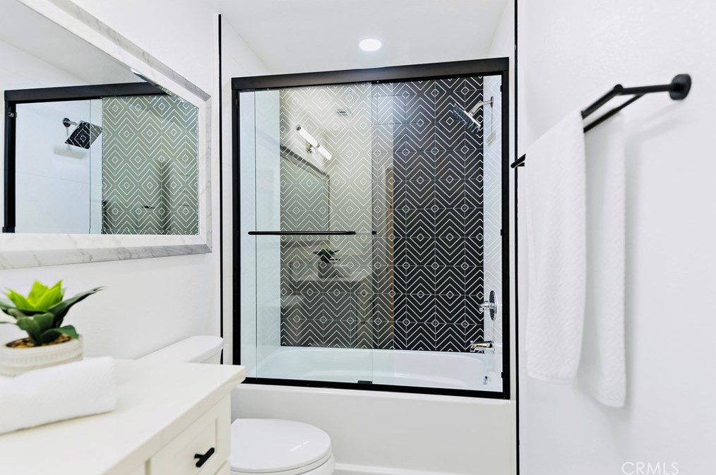23404 El Reposa, Laguna Beach CA  92656-1106 exterior