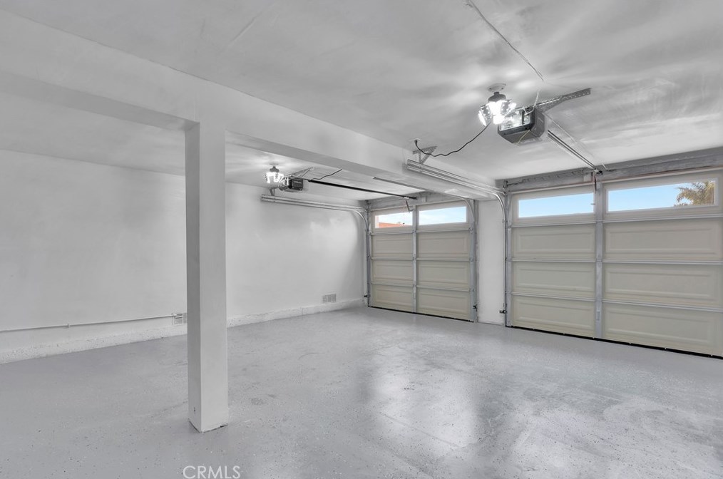 9521 Landfall Dr, Huntington Beach CA  92646-8211 exterior