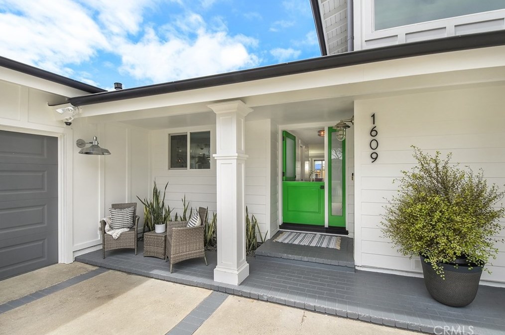 1609 Ruth Ln, Newport Beach, CA 92660
