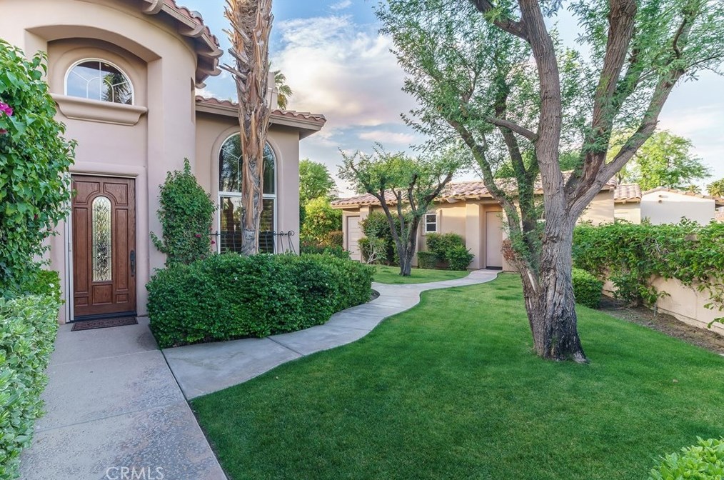 79624 Mission Dr, La Quinta, CA 92253-9203