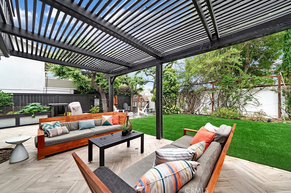 431 Westminster Ave #3, Newport Beach, CA 92663