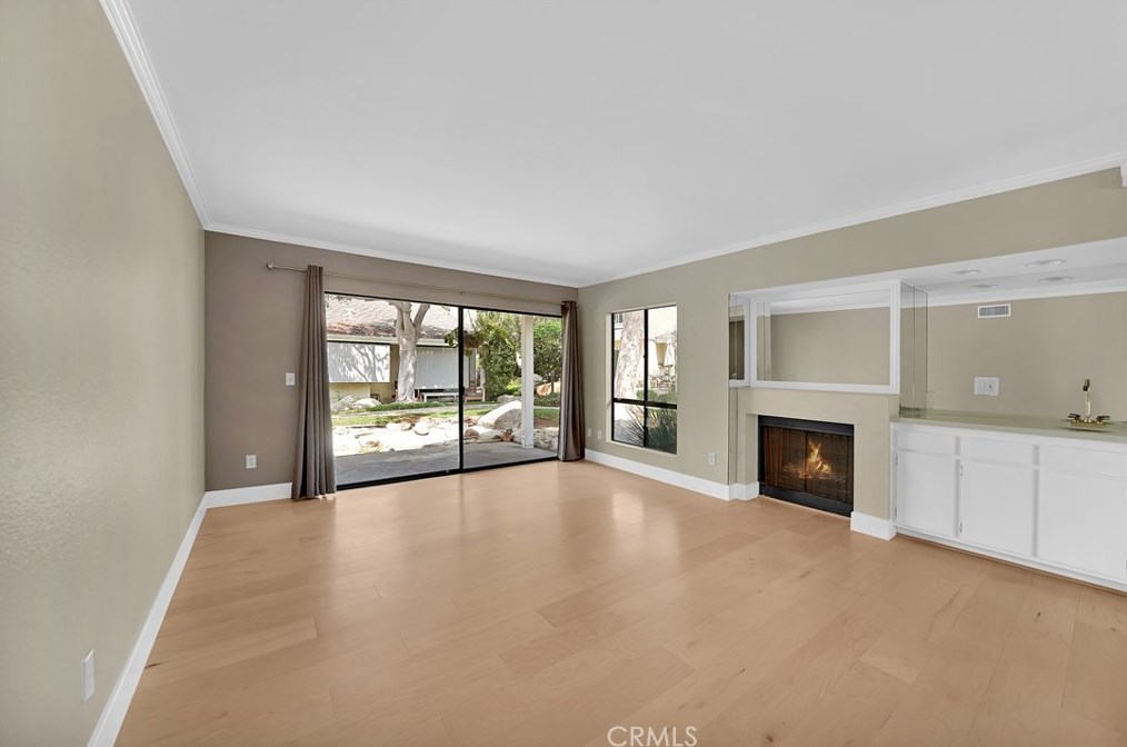 3435 Timber Lk, Costa Mesa, CA 92626-1732