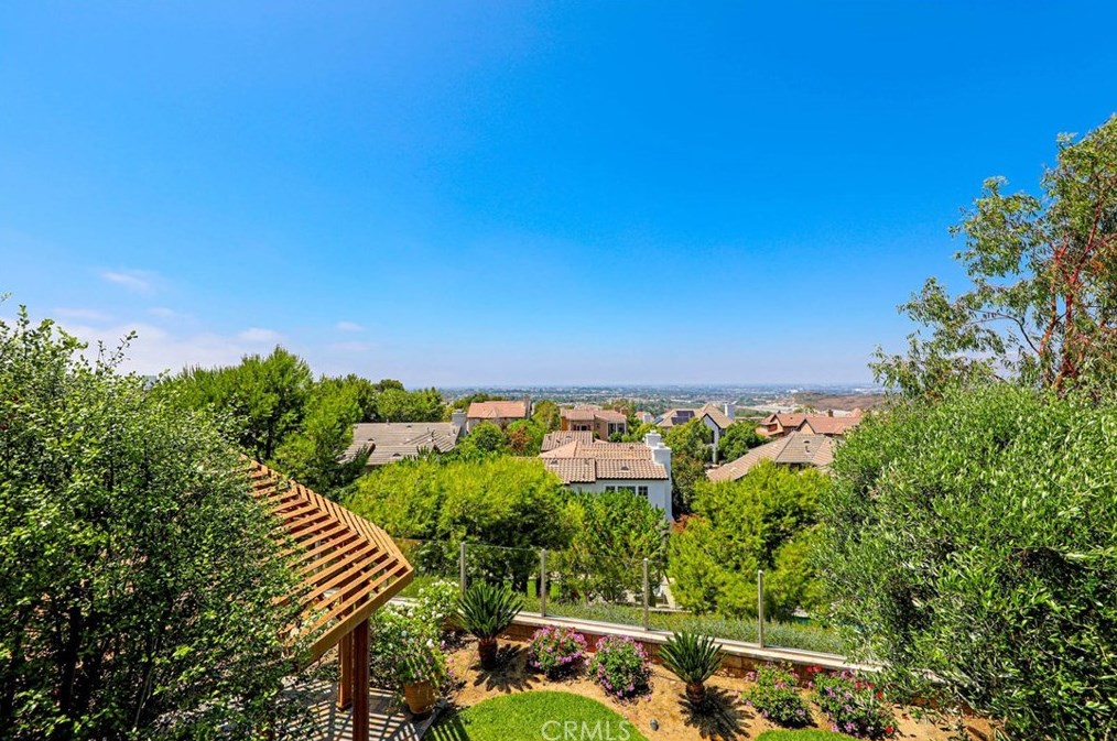 5 Tarascon, Newport Beach, CA 92657