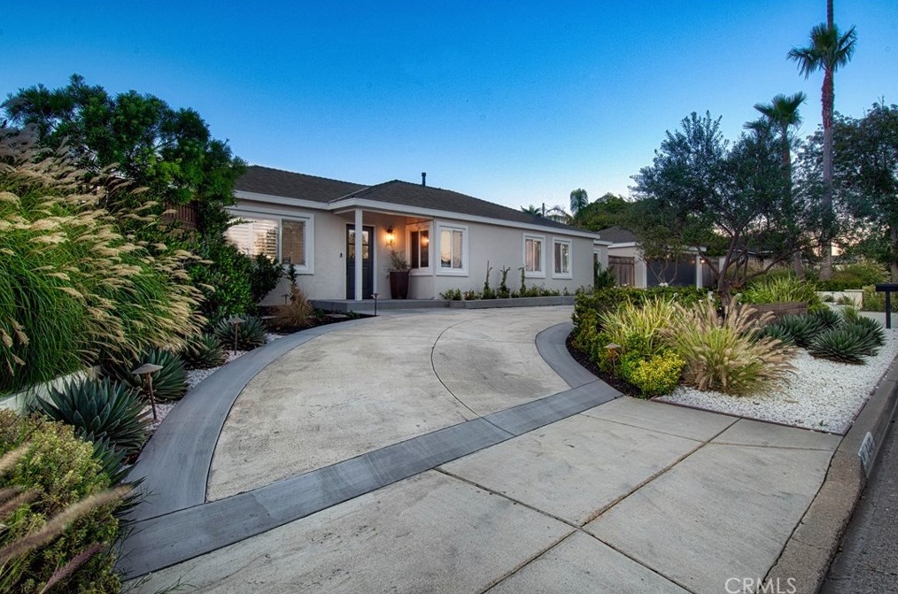 940 Arbor St, Costa Mesa, CA 92627