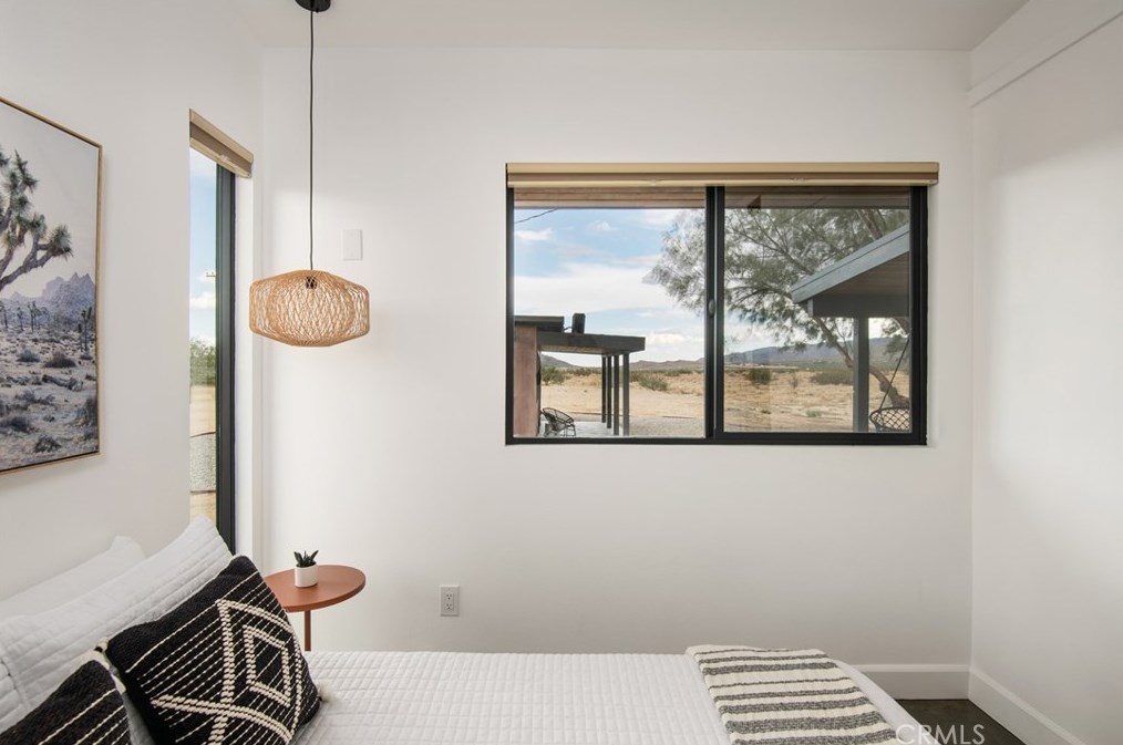 5725 Sunfair Rd, Joshua Tree CA  92252 exterior