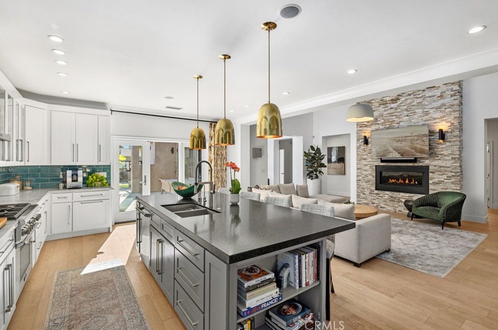 2442 Orange Ave, Costa Mesa CA  92627-1319 exterior