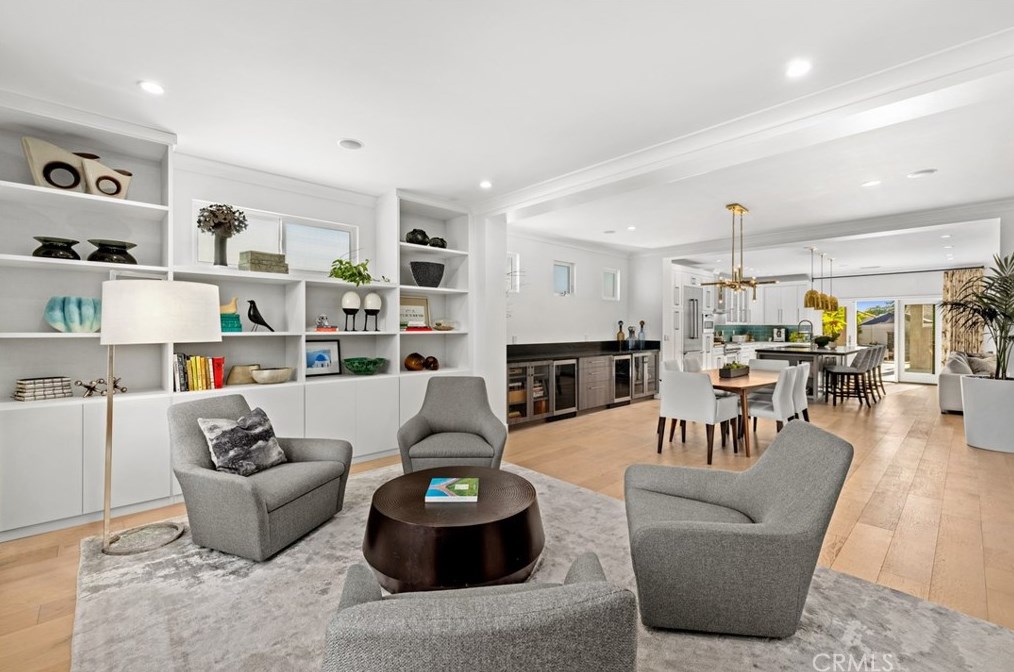 2442 Orange Ave, Costa Mesa CA  92627-1319 exterior