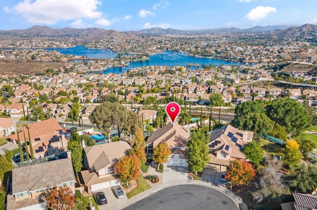 22 Del Torino, Lake Elsinore, CA 92532