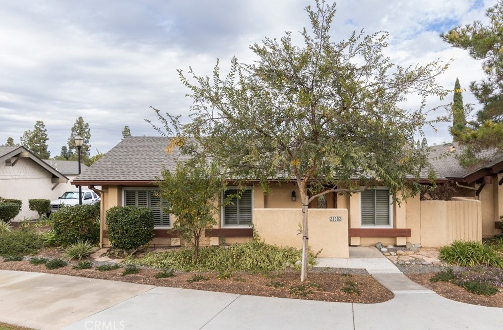 23002 Caminito Brisa, Laguna Beach CA  92653-1105 exterior